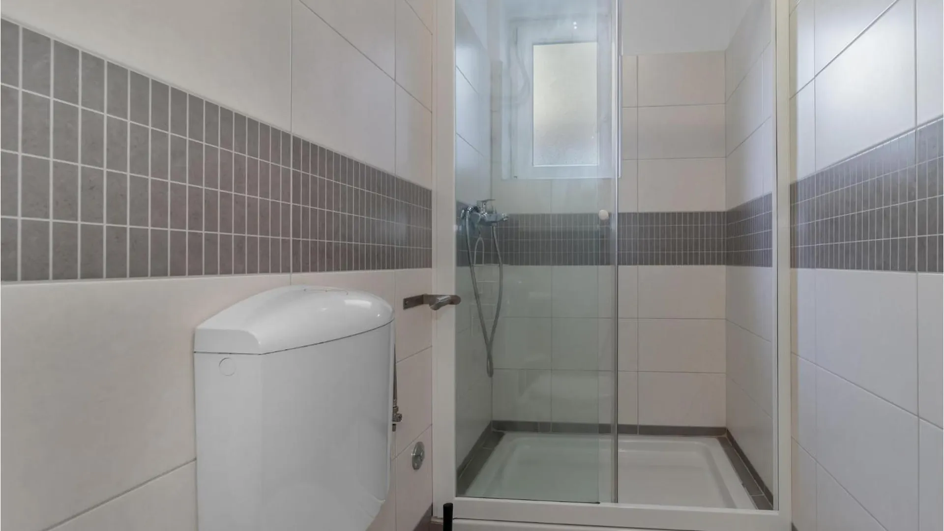 Awesome Apartment In Crikvenica With Kitchen