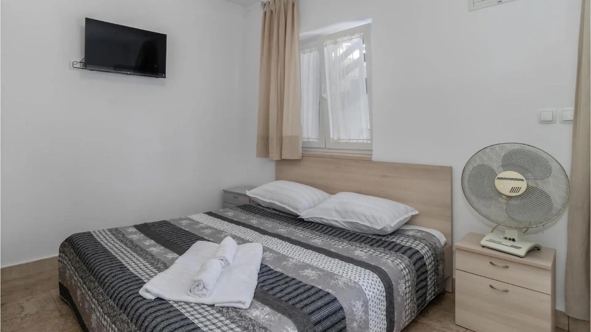 Awesome Apartment In Crikvenica With Kitchen